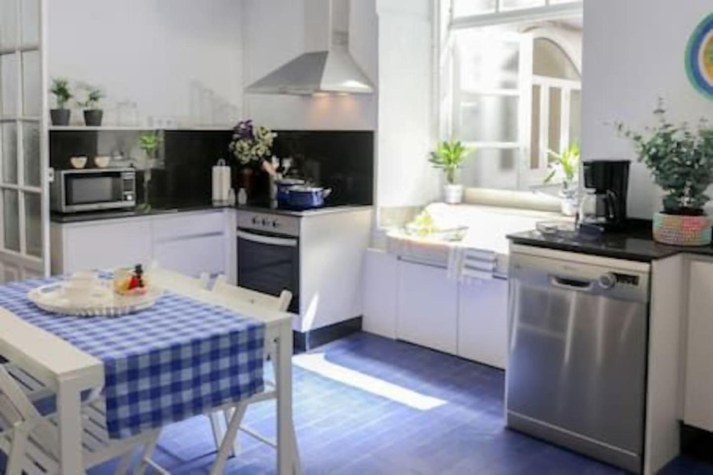 Апартаменти Apartamento Exclusivo En Zona Monumental Сантьяго-де-Компостела Екстер'єр фото