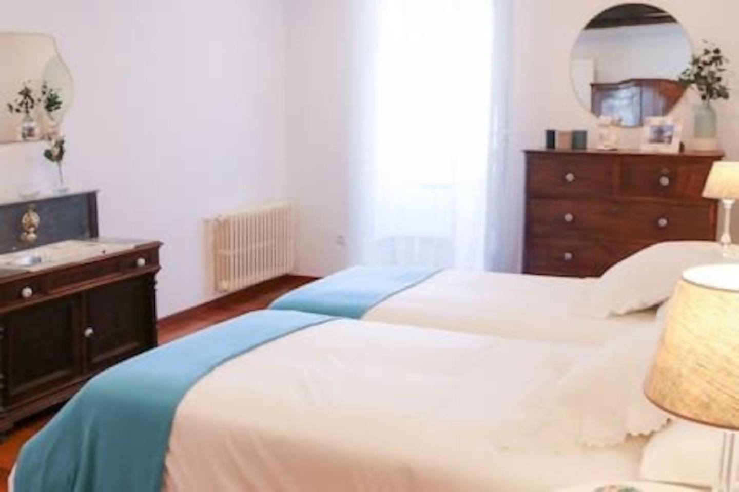 Апартаменти Apartamento Exclusivo En Zona Monumental Сантьяго-де-Компостела Екстер'єр фото